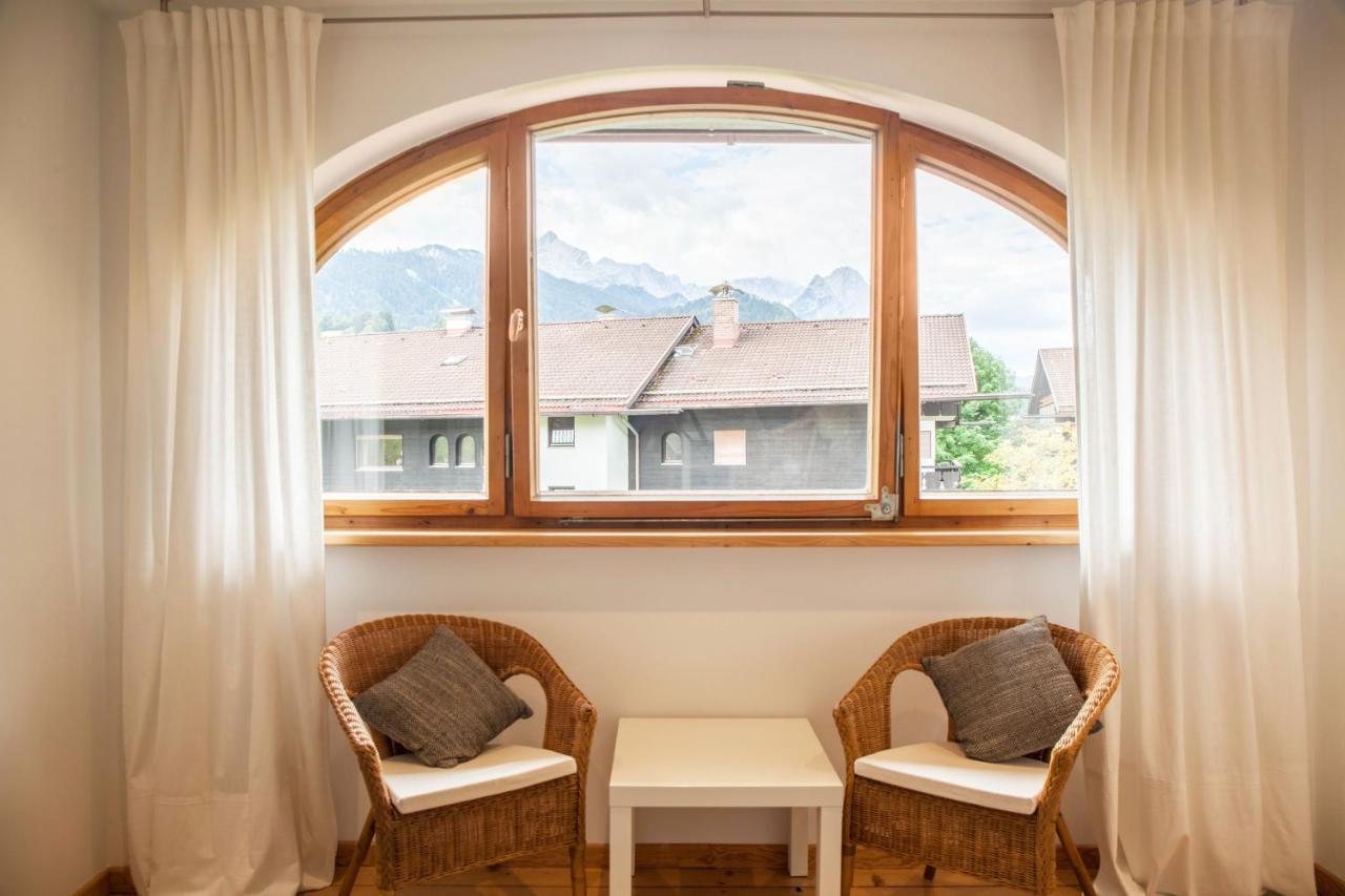 Fewo Im Blauen Haus Dg Garmisch-Partenkirchen Ngoại thất bức ảnh
