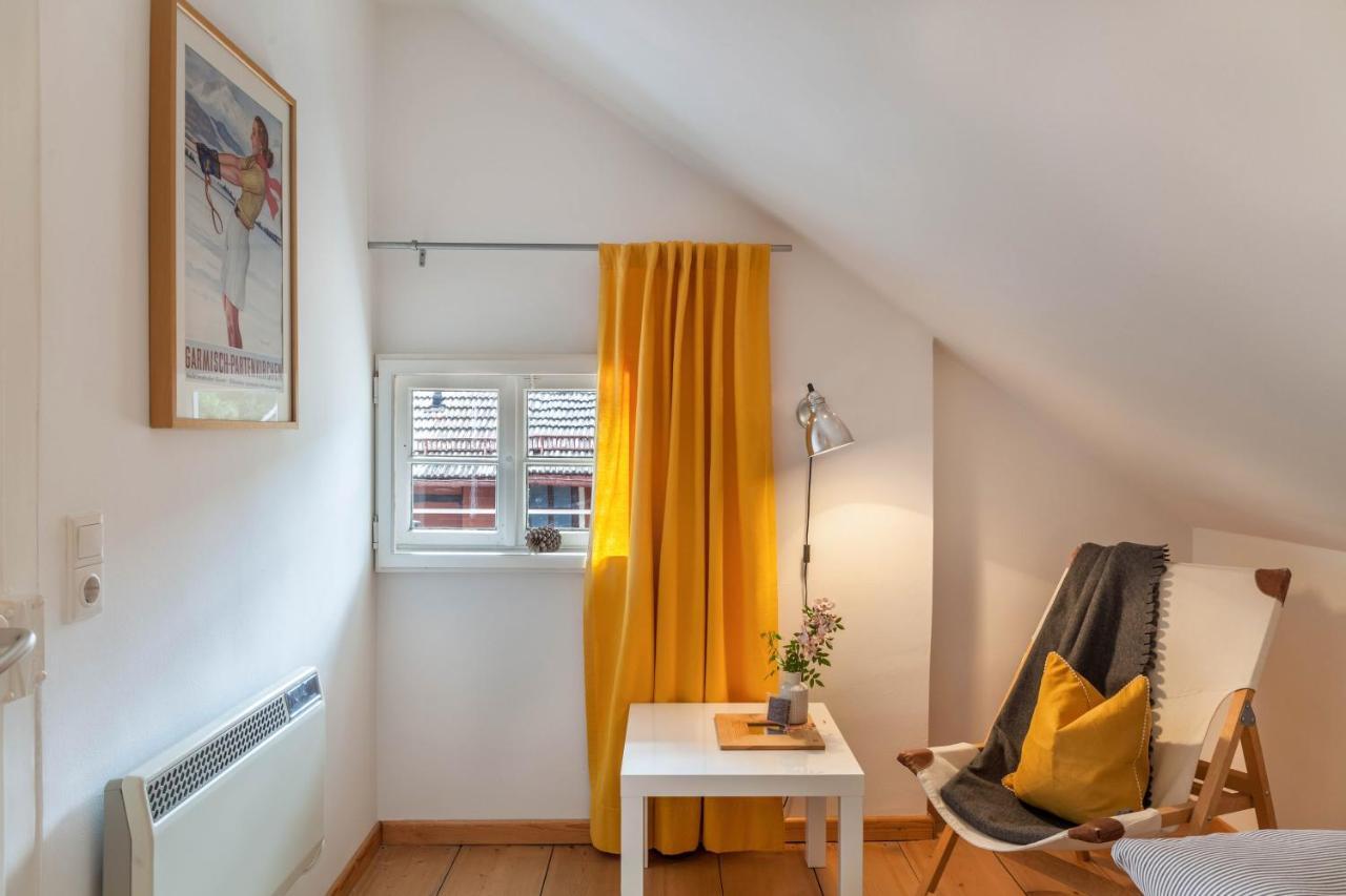 Fewo Im Blauen Haus Dg Garmisch-Partenkirchen Ngoại thất bức ảnh